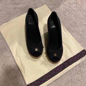 “Jackie Wedge” Tory Burch